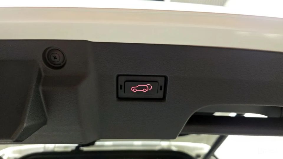 KG_Mobility_Ssangyong Actyon
