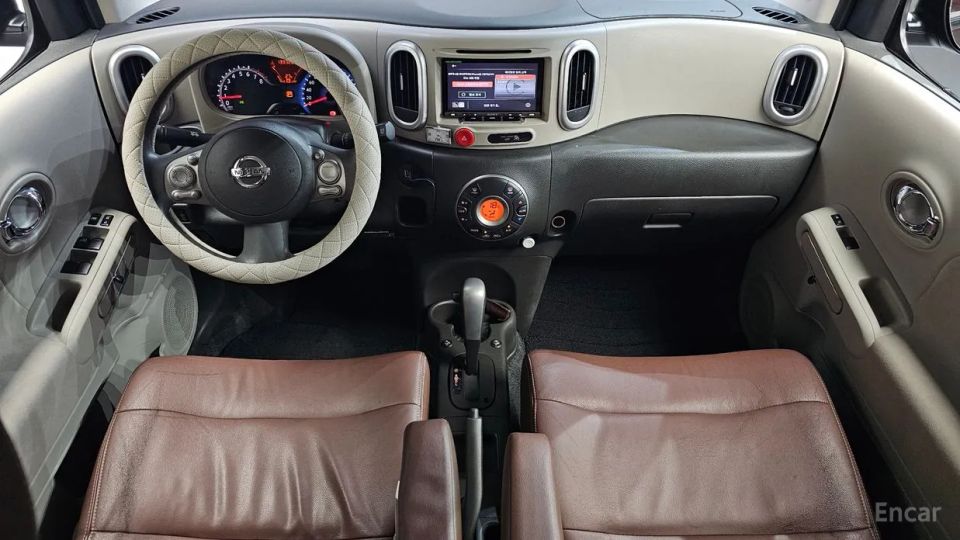Nissan Cube