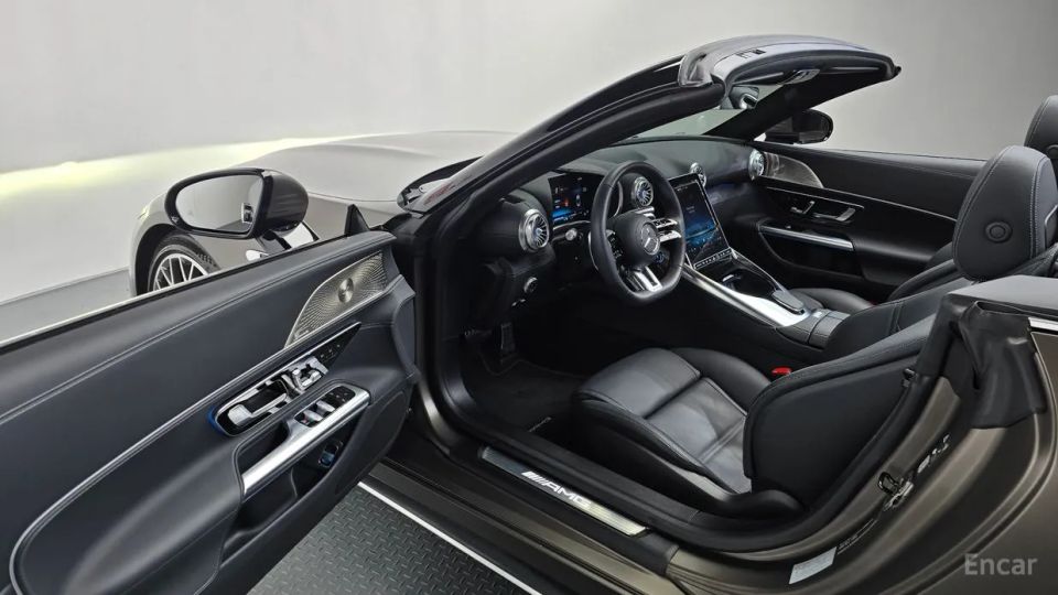 Mercedes-Benz SL-Class