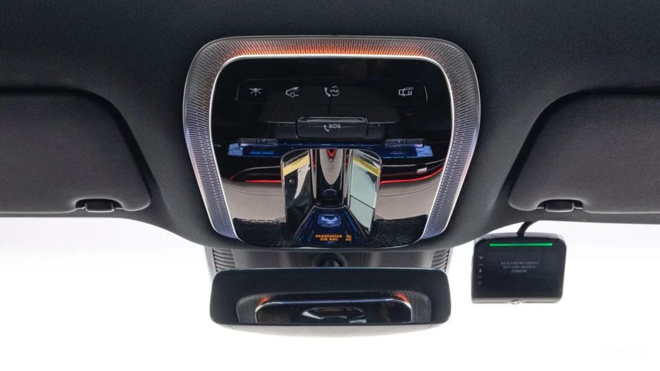 Mercedes-Benz EQS