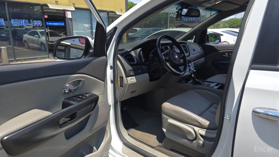 Kia Canival