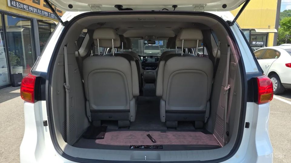 Kia Canival