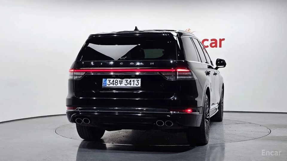 Lincoln Aviator