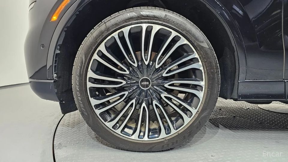 Lincoln Aviator