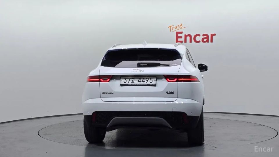 Jaguar E-PACE