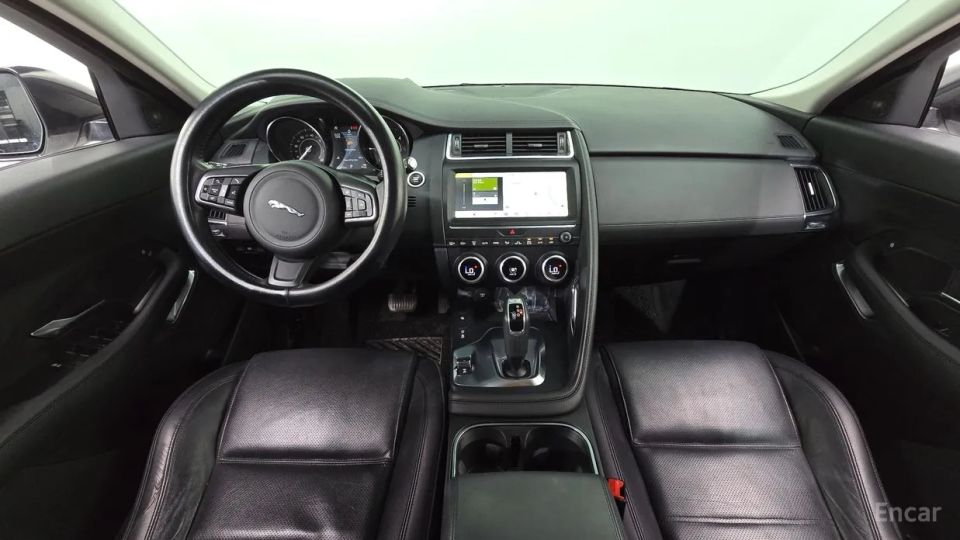 Jaguar E-PACE