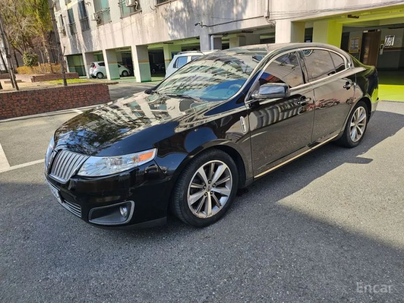 Lincoln MKS