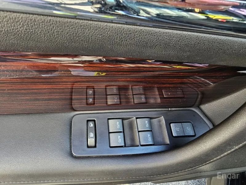 Lincoln MKS