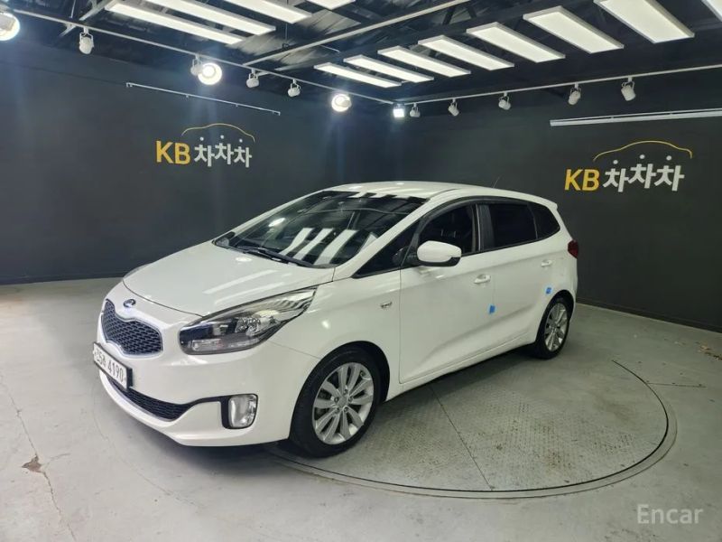 Kia Carens