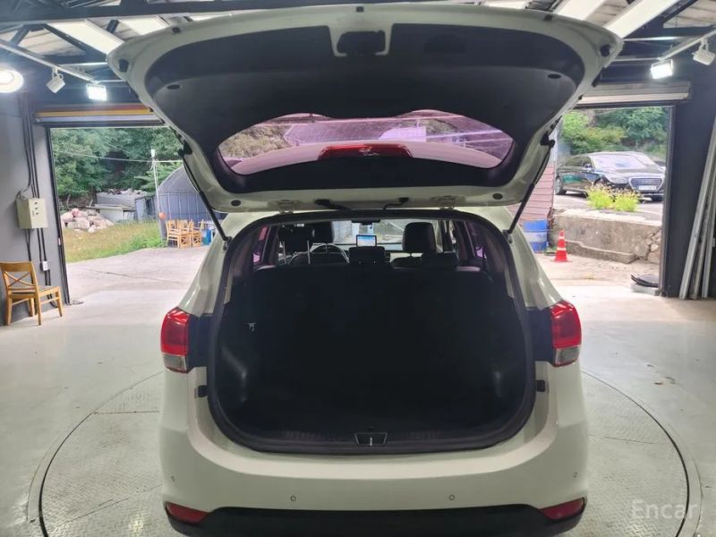 Kia Carens