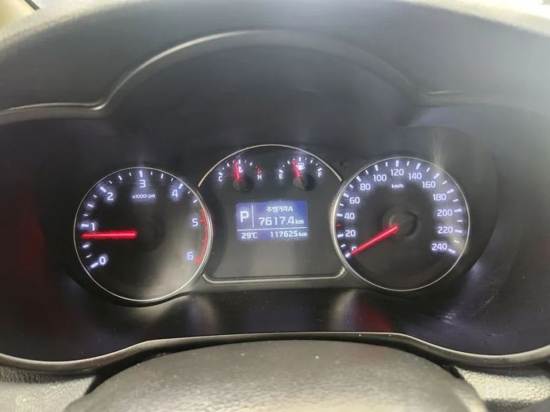 Kia Carens