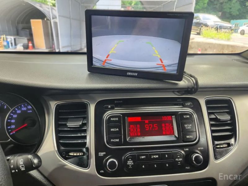 Kia Carens