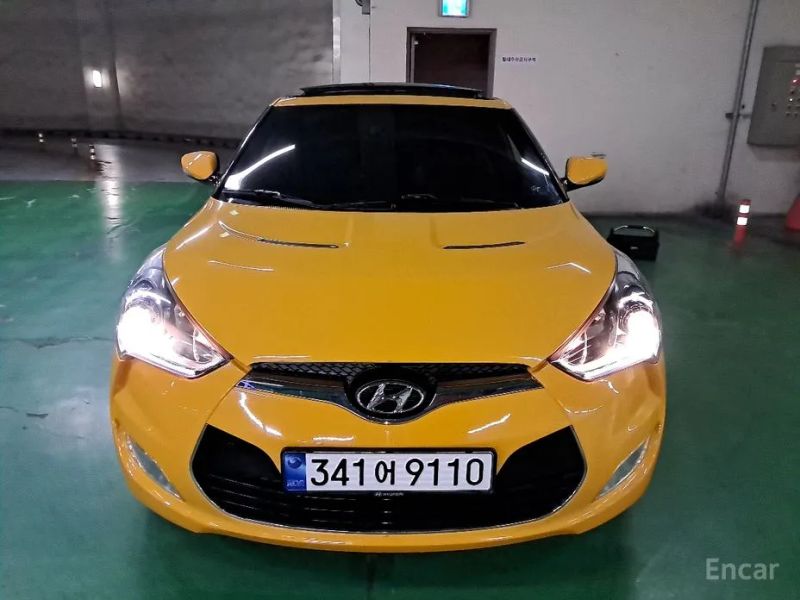 Hyundai Veloster