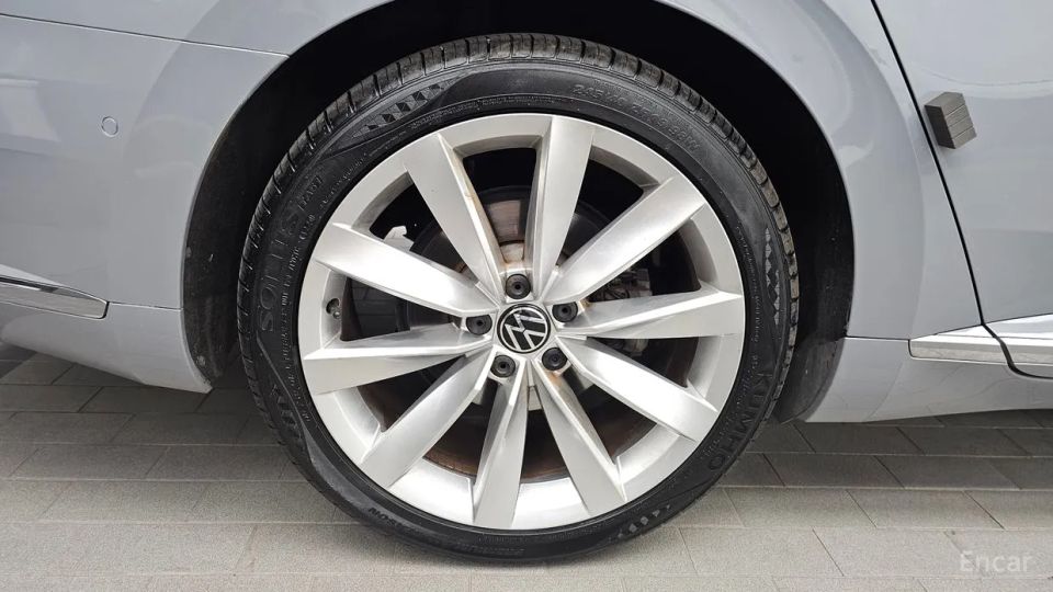 Volkswagen Arteon