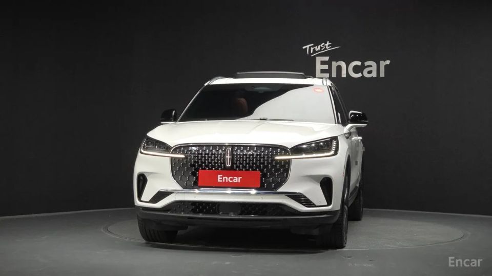 Lincoln Aviator