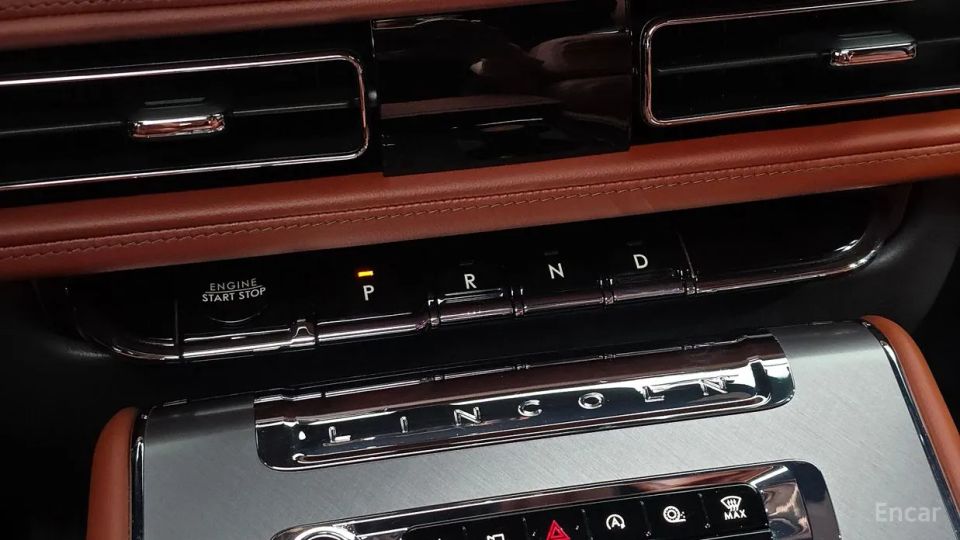 Lincoln Aviator