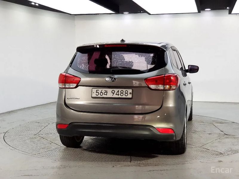 Kia Carens