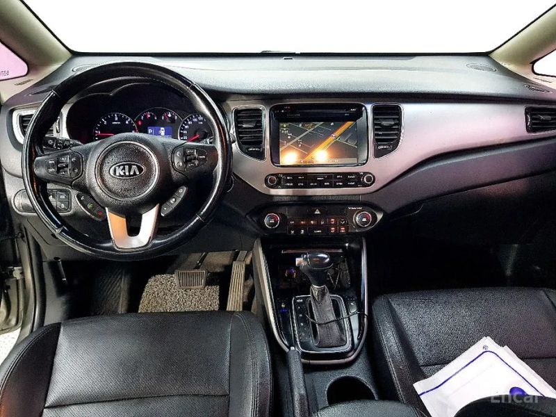 Kia Carens