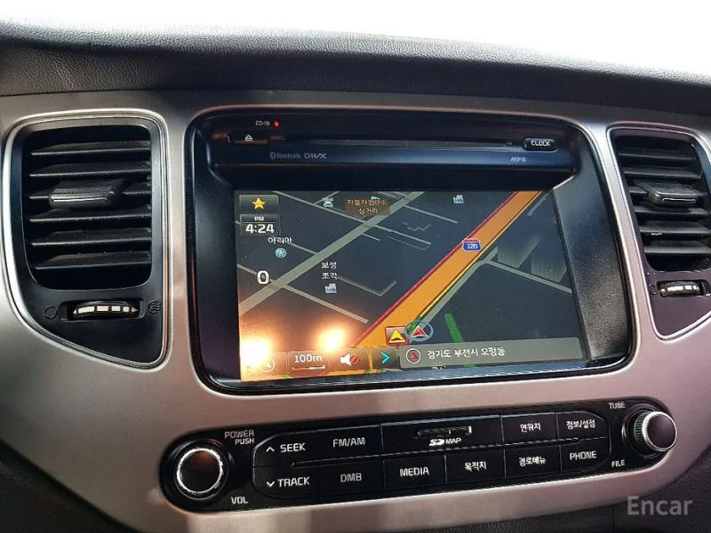 Kia Carens
