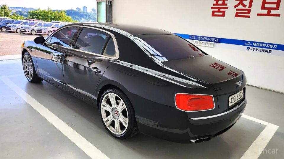 Bentley Flying Spur