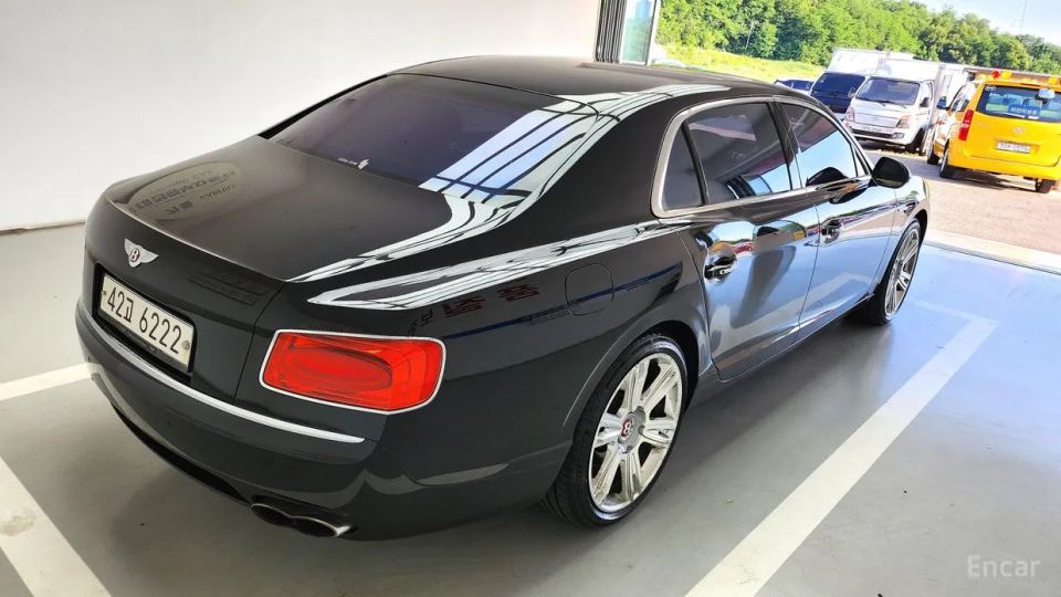Bentley Flying Spur