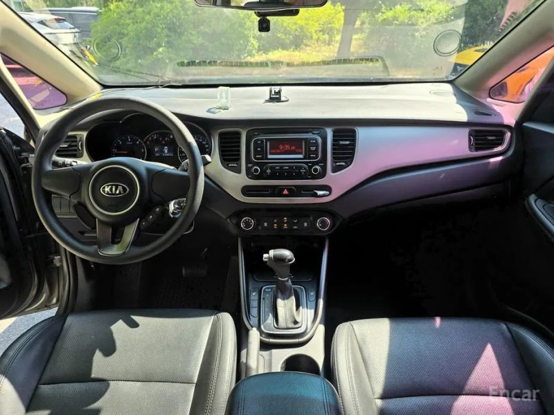 Kia Carens