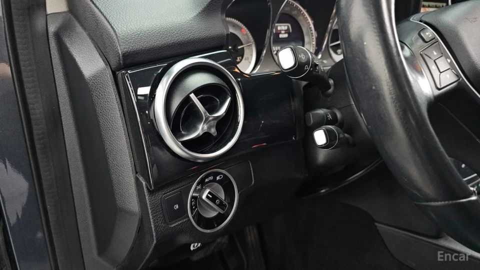 Mercedes-Benz GLK-Class