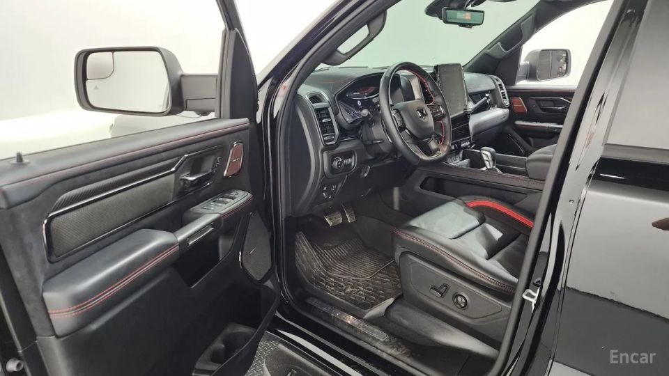 Dodge Ram Pick Up