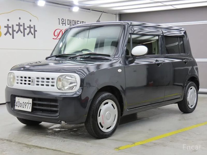 Suzuki Alto Lapin
