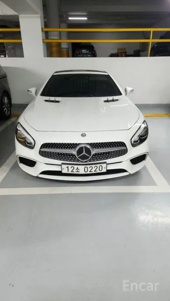 Mercedes-Benz SL-Class