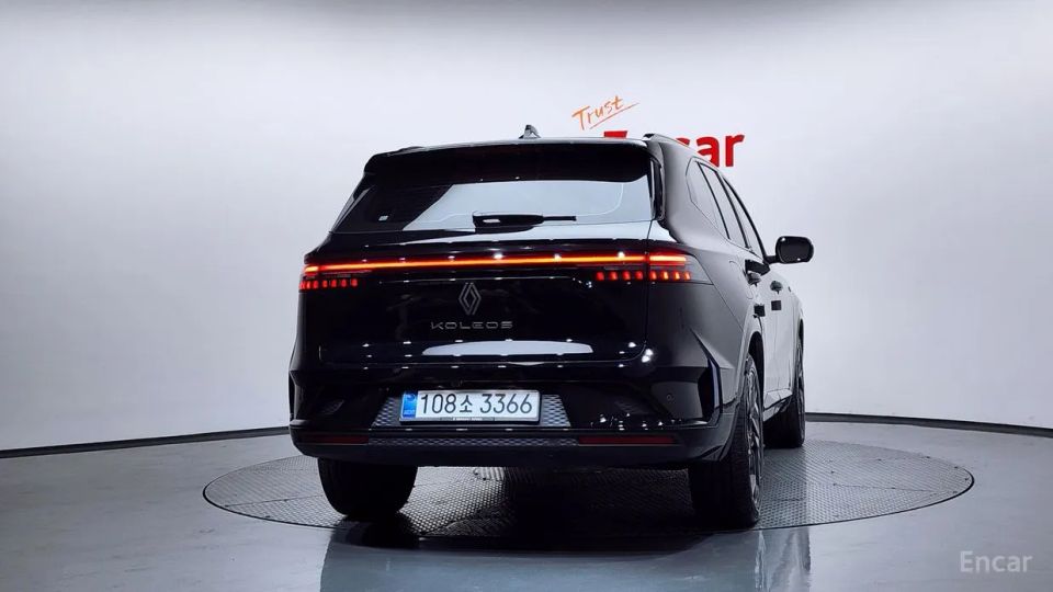 Renault-KoreaSamsung Grand Koleos