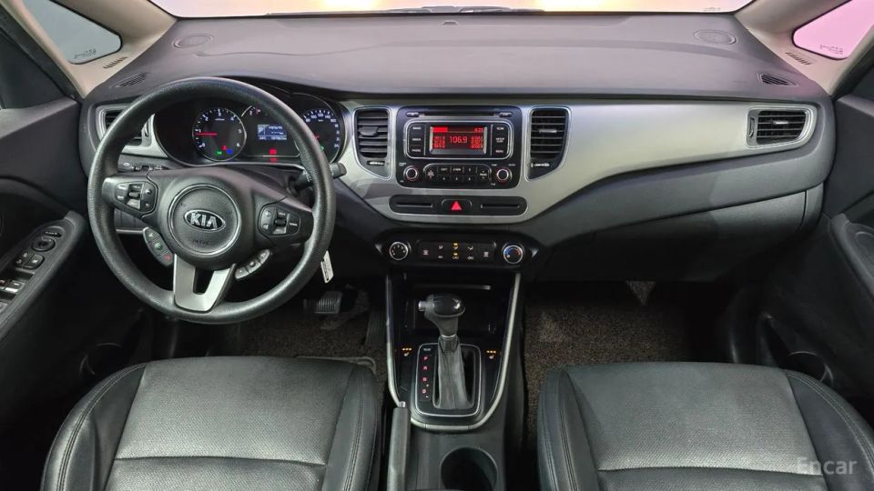 Kia Carens