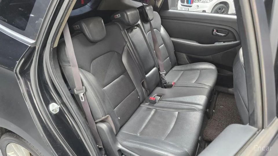Kia Carens