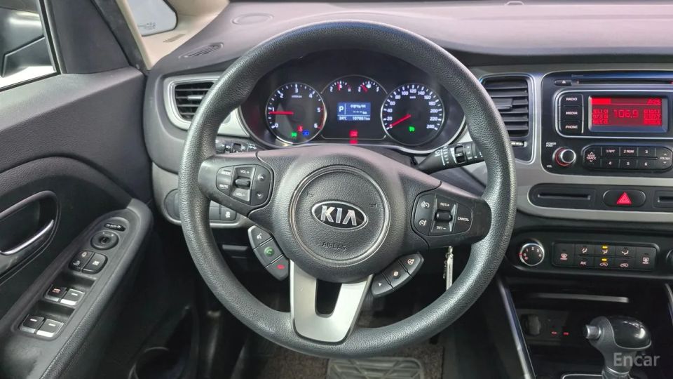 Kia Carens