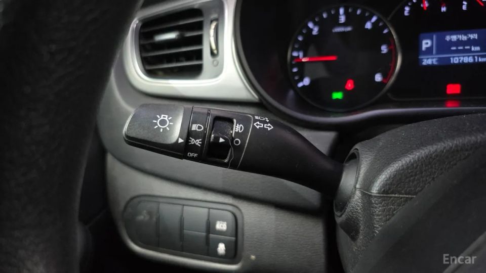 Kia Carens