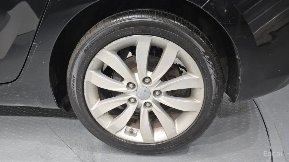 Kia Carens