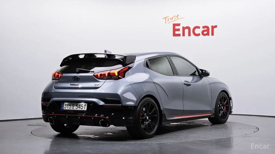 Hyundai Veloster