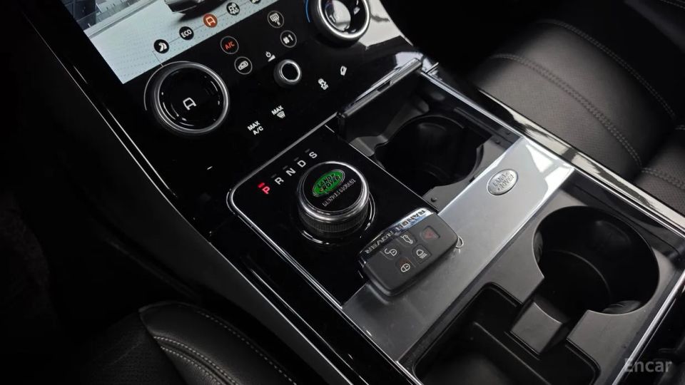 Land Rover Range Rover Velar