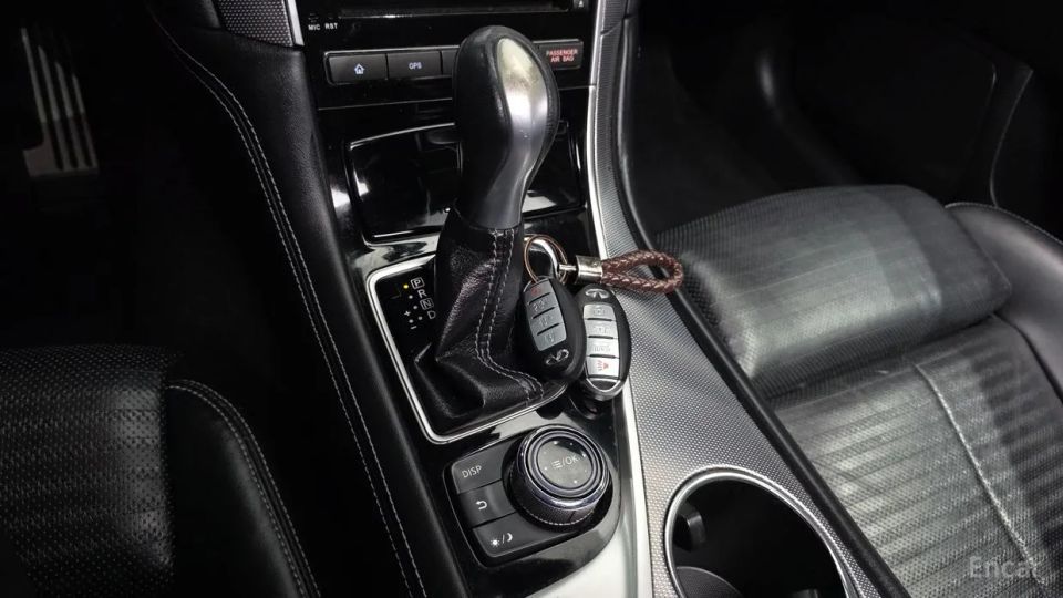 Infiniti Q50