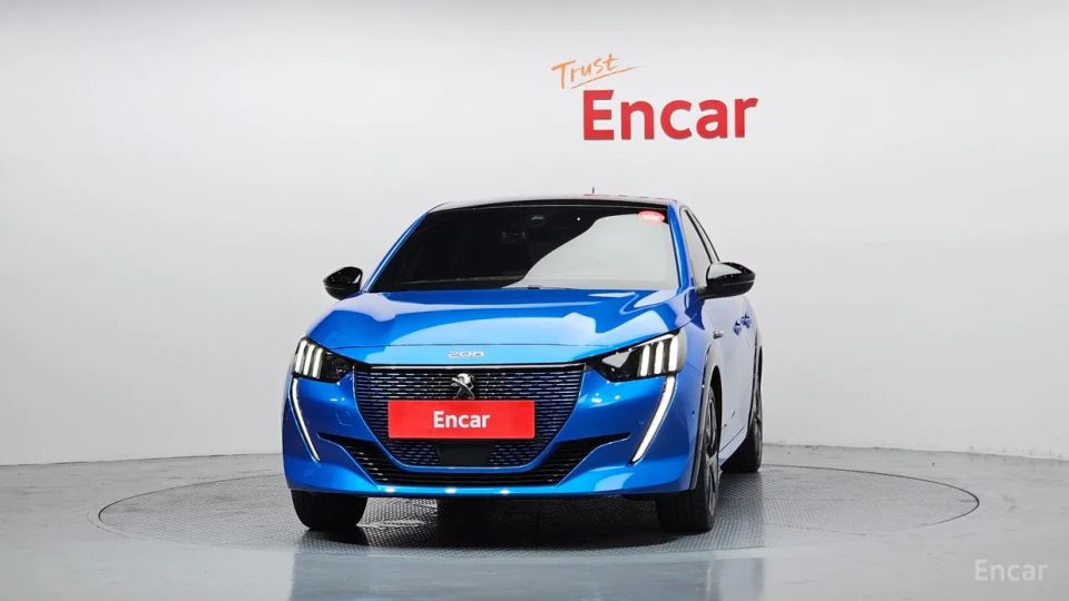 Peugeot 208