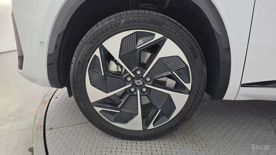 Renault-KoreaSamsung Grand Koleos