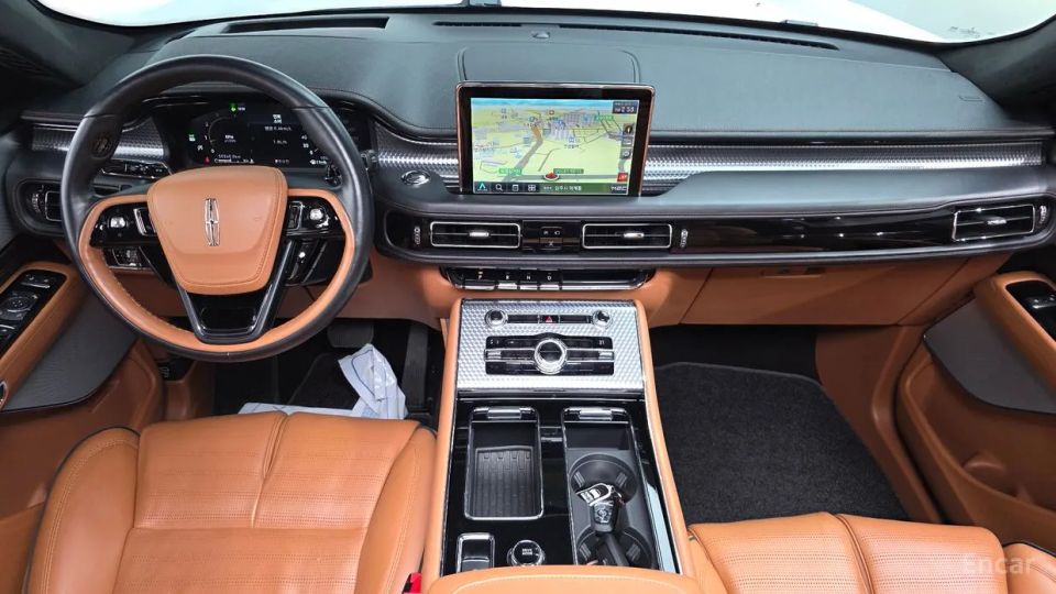 Lincoln Aviator