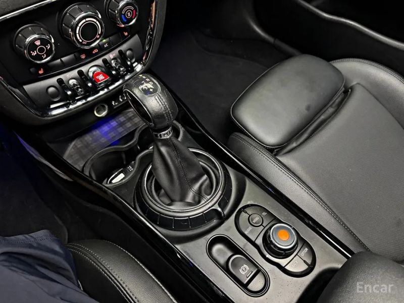 Mini clubman