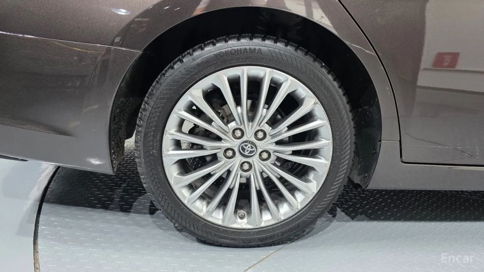 Toyota Avalon
