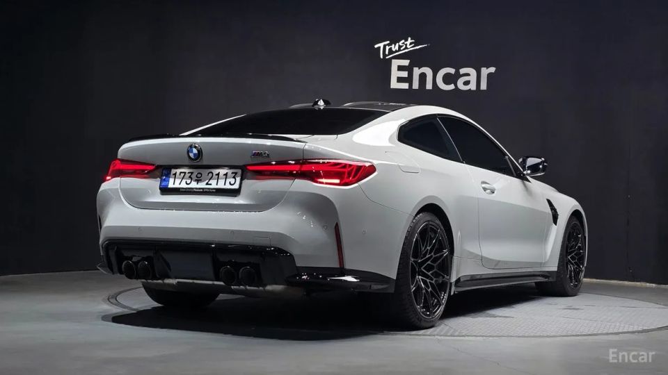 BMW M4
