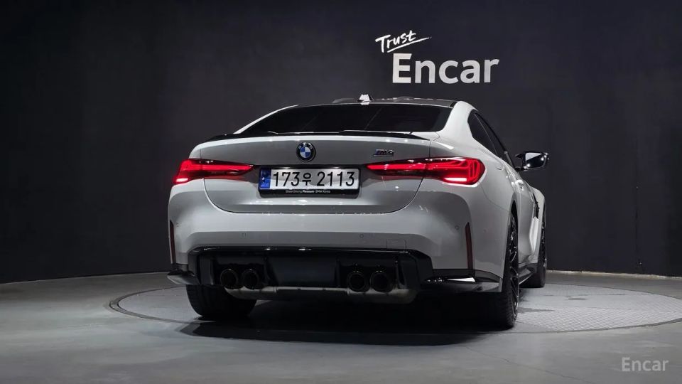BMW M4