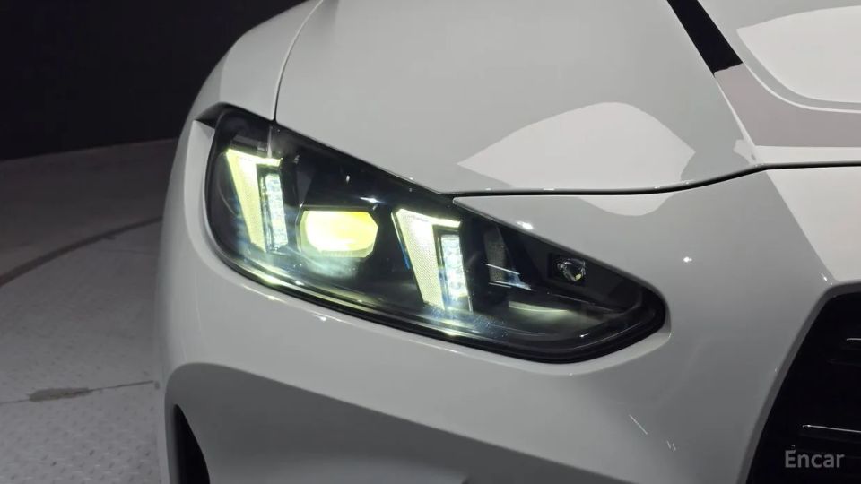 BMW M4