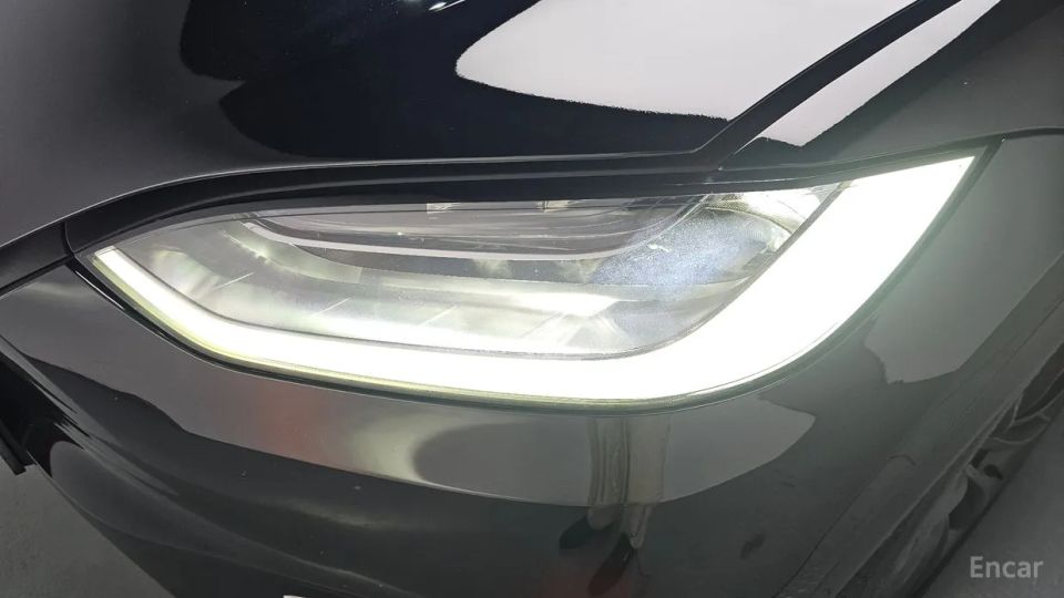 Tesla model-x