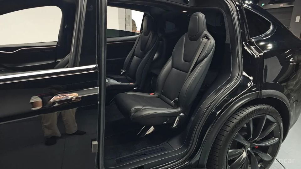 Tesla model-x