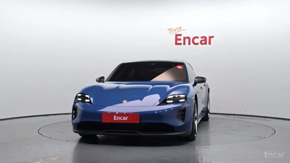 Porsche Taycan